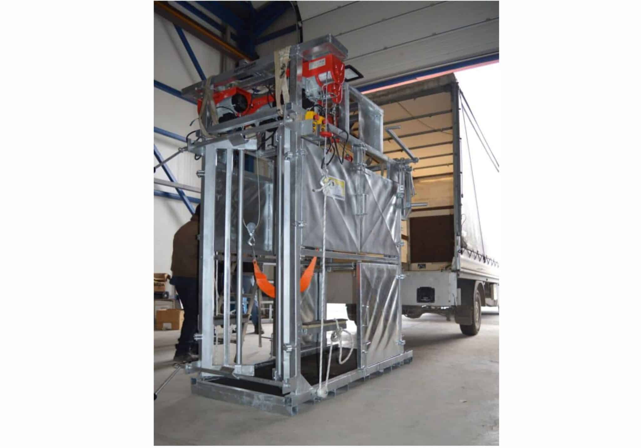 hoof trimming crush Agromasters